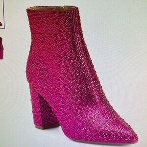 Betsey Johnson CADY Rhinestone Booties. NWB Fushia